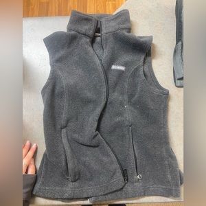 Columbia grey zip up fleece vest